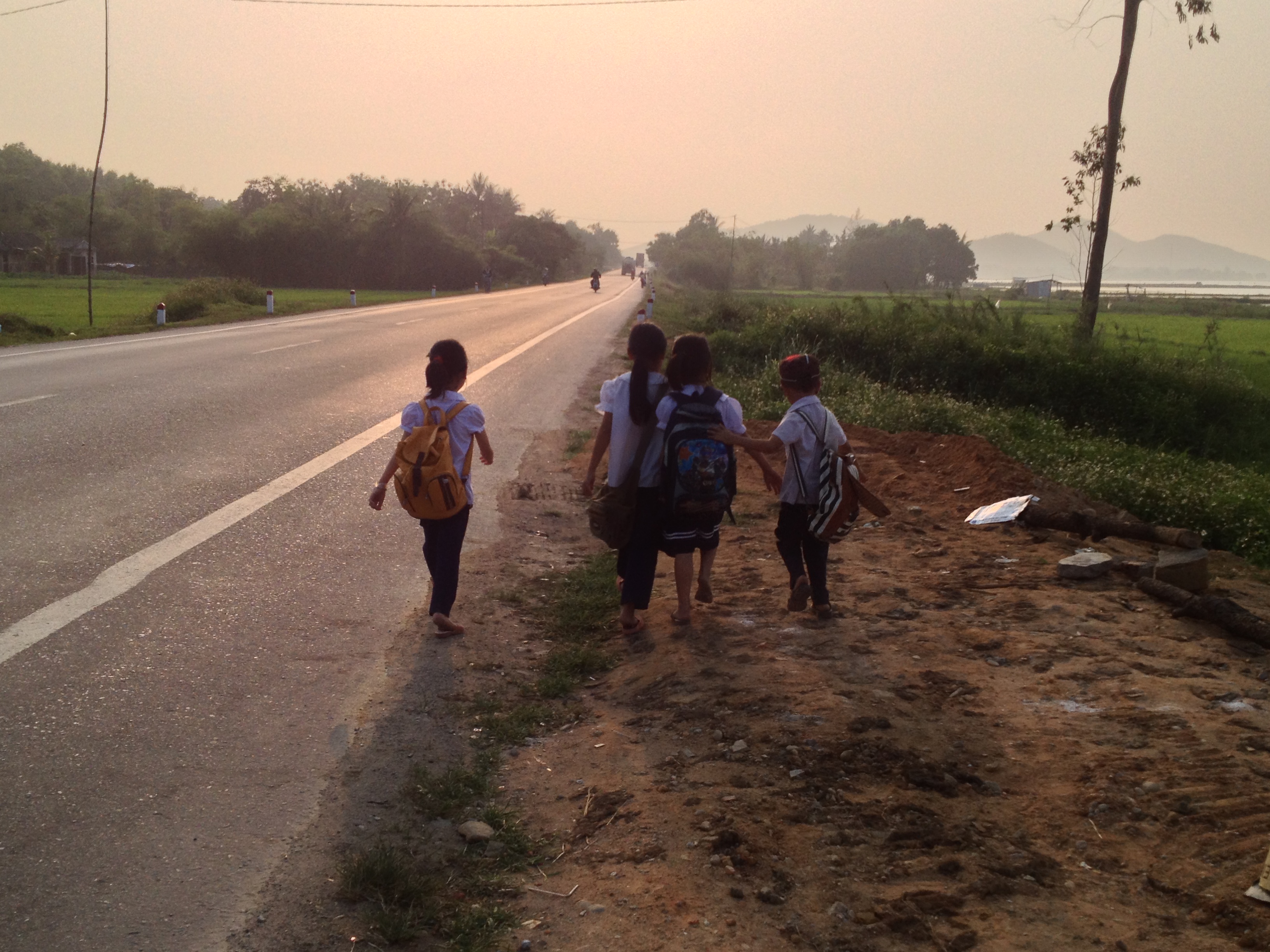 Annick en voyage de familiarisation au Vietnam - Sur la route